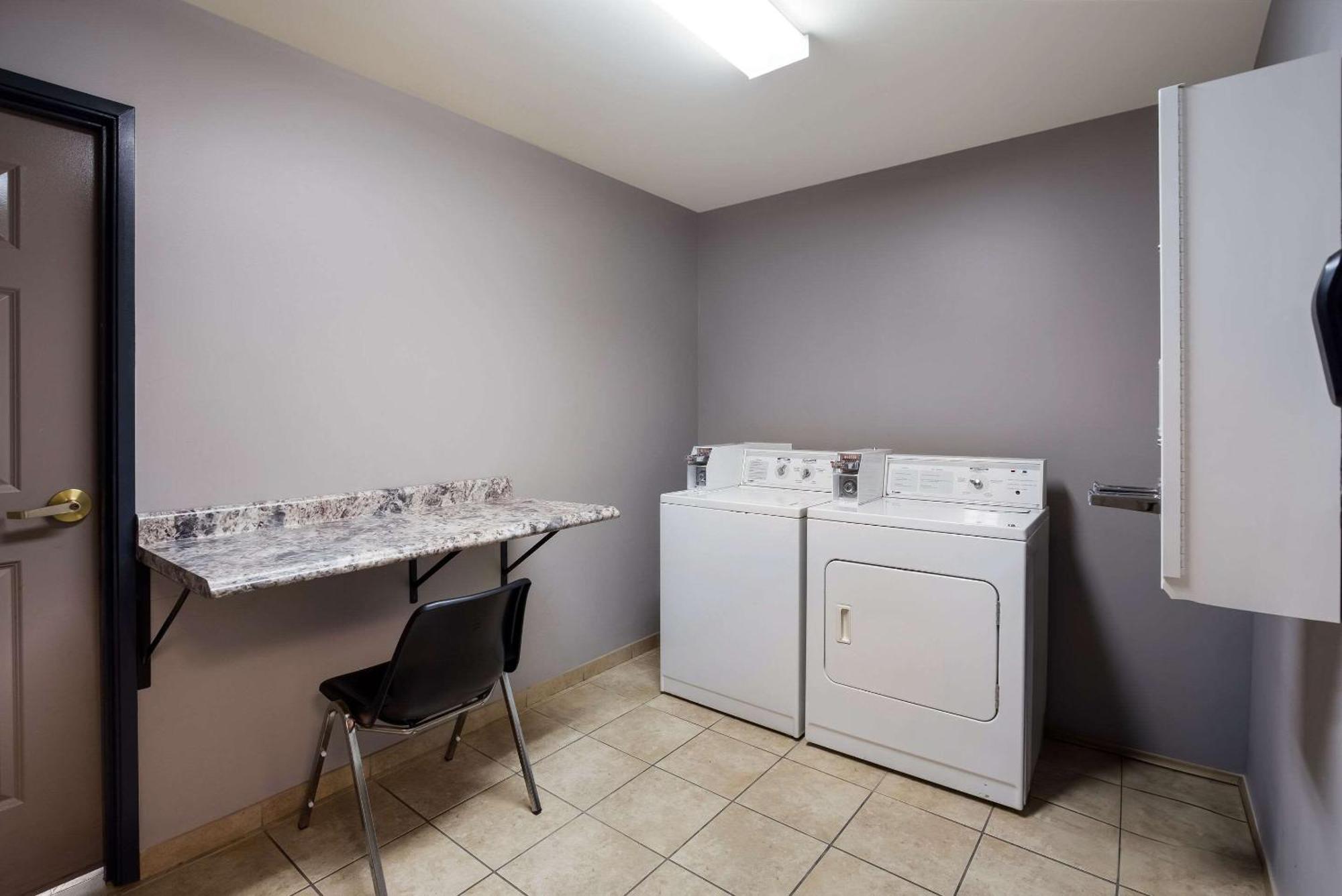 Country Inn & Suites By Radisson, Marion, Il Luaran gambar