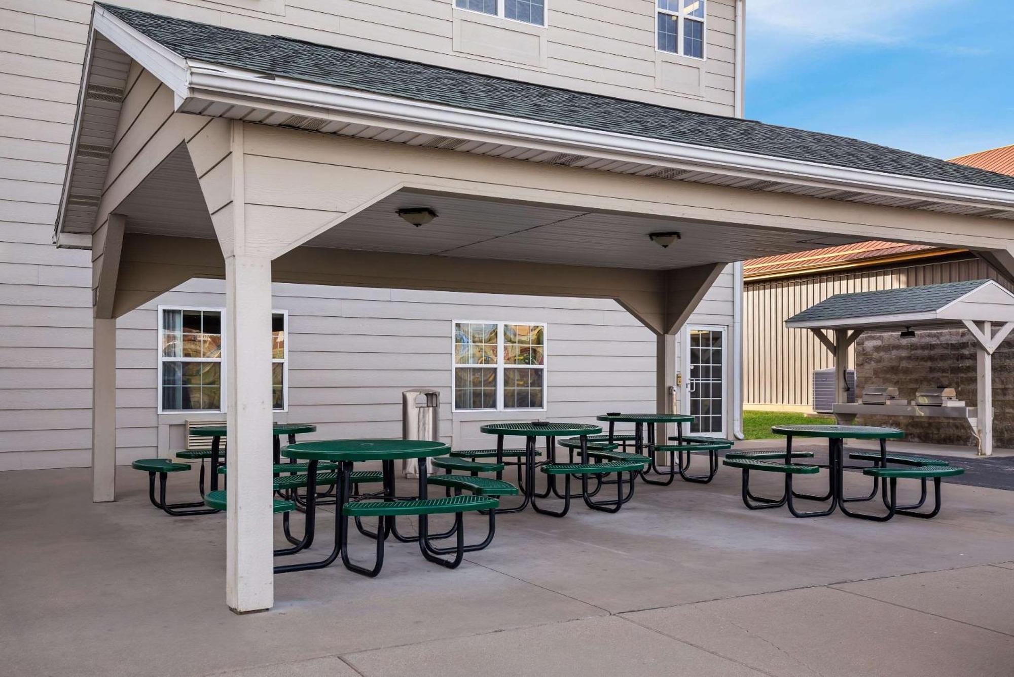 Country Inn & Suites By Radisson, Marion, Il Luaran gambar